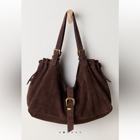 Free People Handbags - FREE PEOPLE - Serena Cinched Shoulder Bag
